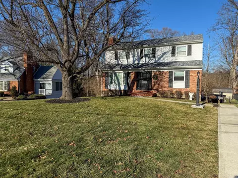 148 Sylvia Ln, Reading, OH 45215