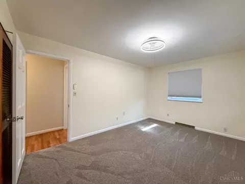Bedroom - 148 Sylvia Ln, Reading, OH 45215 photo 5 of 8