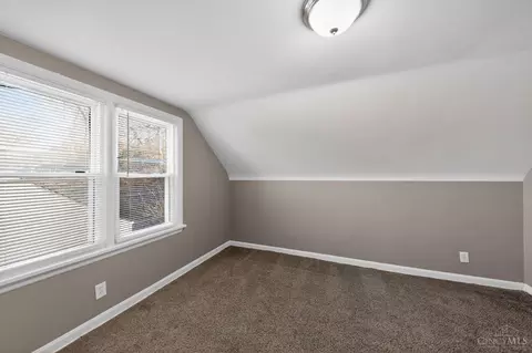 Bedroom - 1762 Ashbrook Dr, Cincinnati, OH 45238 photo 3 of 3