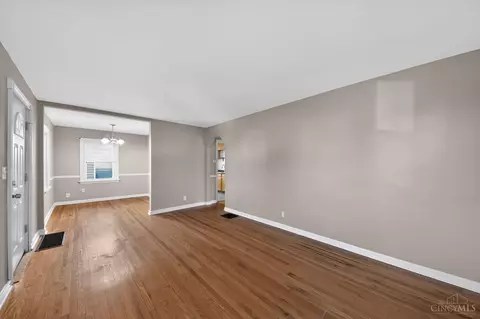 Living - 1762 Ashbrook Dr, Cincinnati, OH 45238 photo 1 of 2