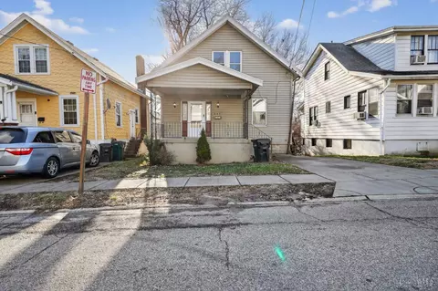 547 Flatt Ter, Cincinnati, OH 45232