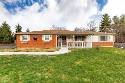 470 Little Turtle Ln, Cincinnati, OH 45244
