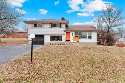 2580 Cranbrook Dr, Cincinnati, OH 45231