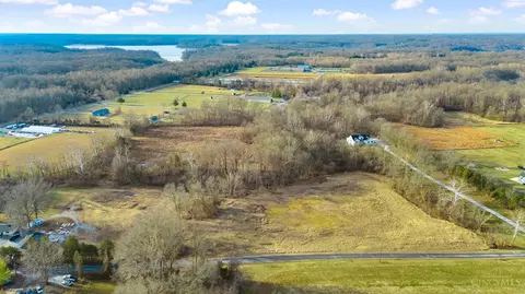 8 Summit Rd, Batavia Twp, OH 45103