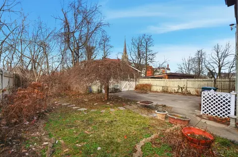 Exterior - 2711 Hackberry St, Cincinnati, OH 45206 photo 13 of 14