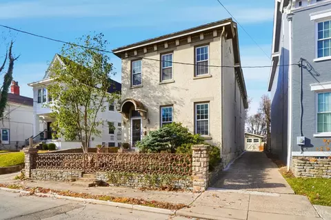 Exterior - 2711 Hackberry St, Cincinnati, OH 45206 photo 2 of 14
