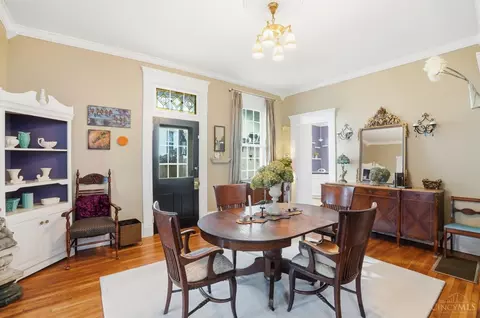 Dining - 2711 Hackberry St, Cincinnati, OH 45206 photo 1 of 3