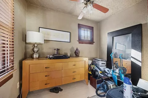 Bedroom - 1114 Wing St, Cincinnati, OH 45204 photo 4 of 6