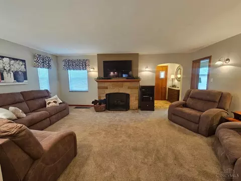 2985 N Bend Rd, Cincinnati, OH 45239 photo 6