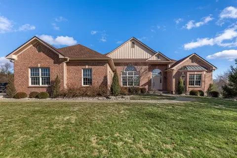 7152 Middlemoor Ln, Middletown, OH 45042