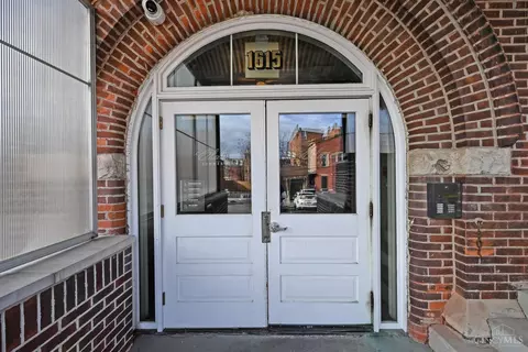 Exterior - 1615 Chase Ave, Cincinnati, OH 45223 photo 3 of 10