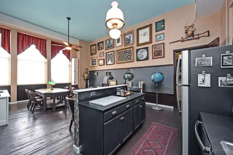Kitchen - 1615 Chase Ave, Cincinnati, OH 45223 photo 5 of 6