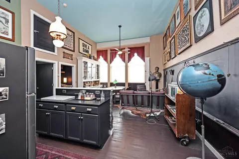 Kitchen - 1615 Chase Ave, Cincinnati, OH 45223 photo 1 of 6