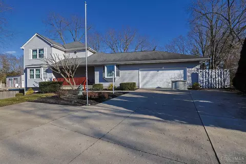 125 Hopping Ct, Harrison, OH 45030