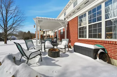 Exterior - 689 Bostwick Ct, Cincinnati, OH 45244 photo 9 of 13