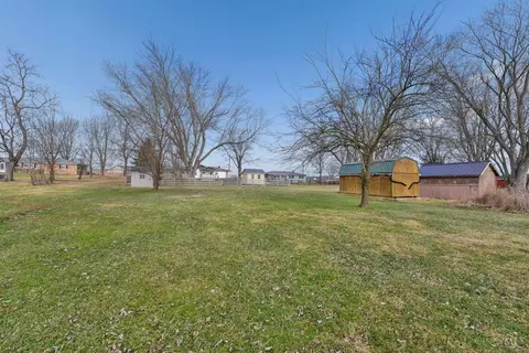 Exterior - 1535 Stephens Rd, Hamilton Township, OH 45039 photo 10 of 13