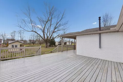 Exterior - 1535 Stephens Rd, Hamilton Township, OH 45039 photo 5 of 13