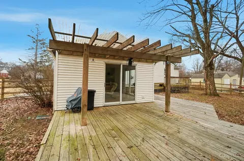 Exterior - 3833 Bennett Rd, Cincinnati, OH 45245 photo 15 of 21
