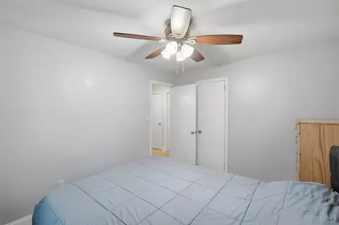 Bedroom - 3833 Bennett Rd, Cincinnati, OH 45245 photo 3 of 7