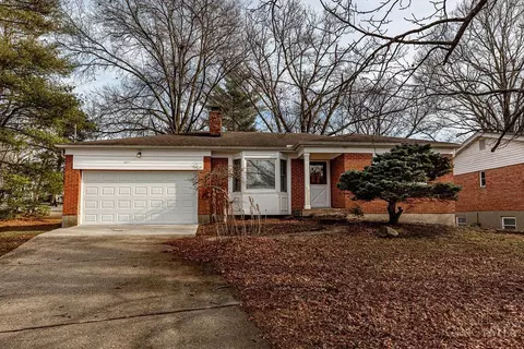 6670 Gaines Rd, Colerain Twp, OH 45247