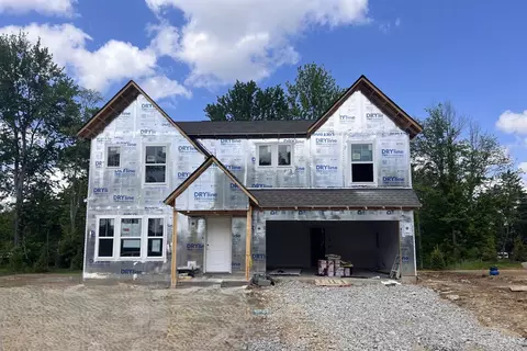 1204 Buxton Oaks Dr, Amelia, OH 45102