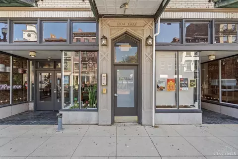 1202 Main St, Cincinnati, OH 45202 photo 2