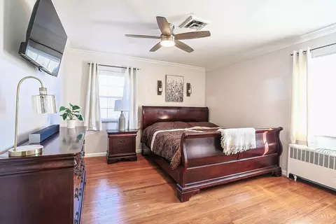 Bedroom - 7968 State Rd, Cincinnati, OH 45255 photo 1 of 2