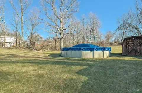 Exterior - 7968 State Rd, Cincinnati, OH 45255 photo 6 of 8