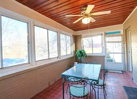 Exterior - 7968 State Rd, Cincinnati, OH 45255 photo 3 of 8