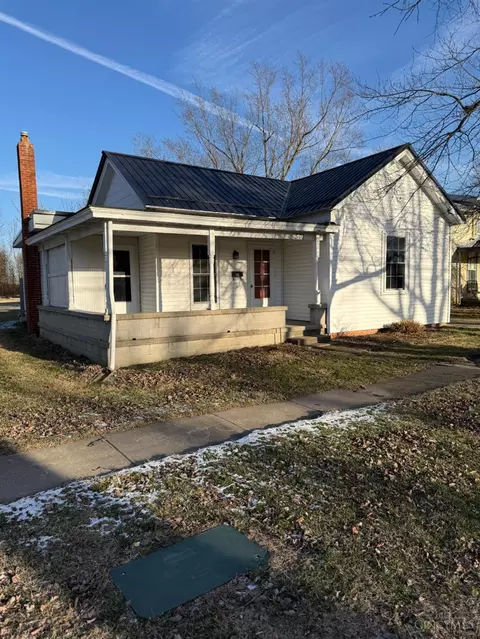 501 Wright St, Blanchester, OH 45107