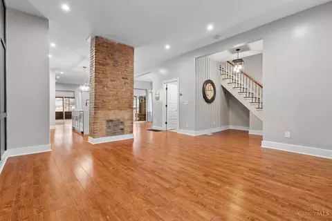 3014 Cleinview Ave, Cincinnati, OH 45206 photo 7