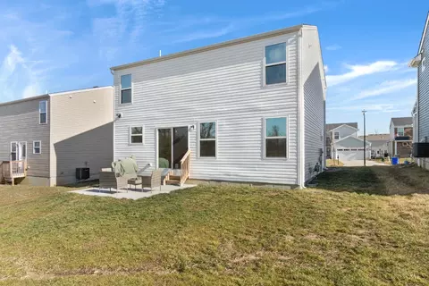 Exterior - 2857 Pine Leaf Ct, Hamilton, OH 45013 photo 2 of 2