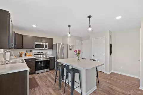 Kitchen - 2857 Pine Leaf Ct, Hamilton, OH 45013 photo 1 of 3