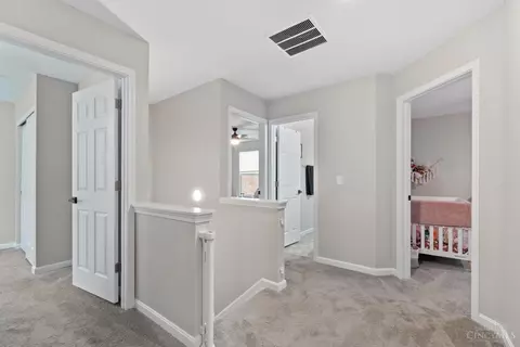 Entry Way - 2857 Pine Leaf Ct, Hamilton, OH 45013 photo 2 of 2