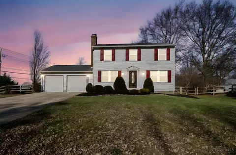 6978 Fallen Oaks Dr, Mason, OH 45040