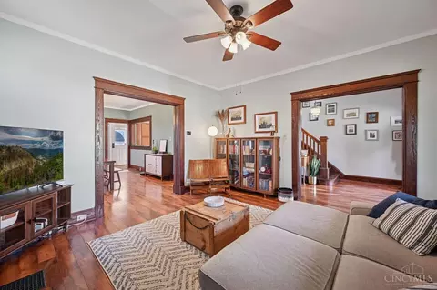 6225 Roe St, Cincinnati, OH 45227 photo 8