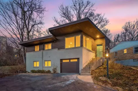 870 Lafayette Ave, Cincinnati, OH 45220