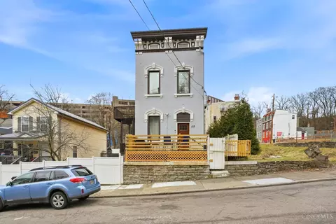 132 Winkler St, Cincinnati, OH 45219