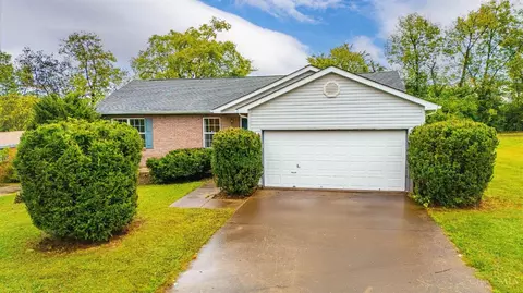 5890 Kay Dr, Fairfield, OH 45014