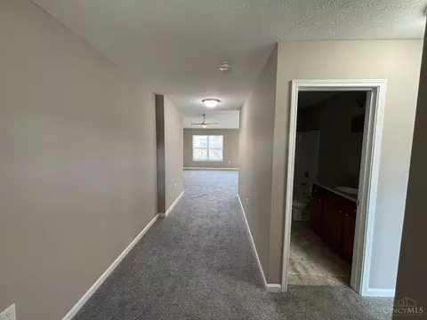 2029 Waynedale Ct, Middletown, OH 45044