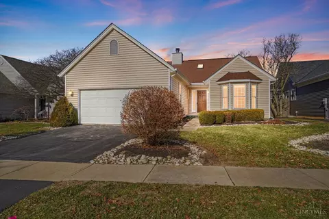 3154 Vineyard Ct, Maineville, OH 45039