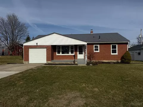 570 Fairhaven Dr, Hamilton, OH 45013