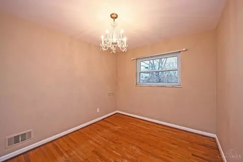 7670 Styrax Ln, Cincinnati, OH 45236 photo 29