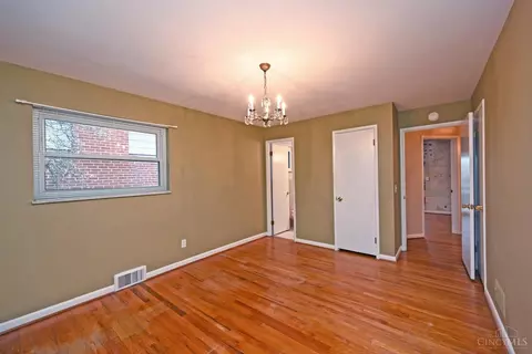 7670 Styrax Ln, Cincinnati, OH 45236 photo 19