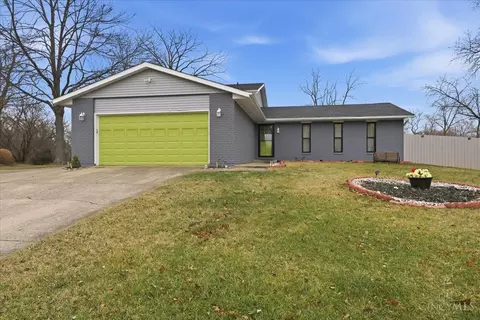 4077 Bramble Ct, Hamilton, OH 45011