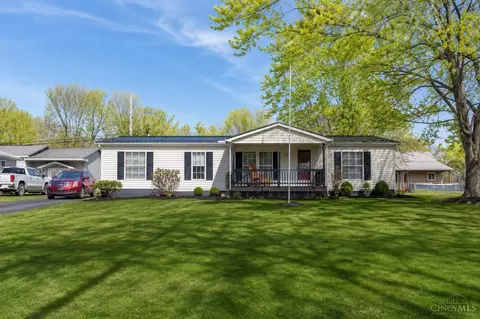 11493 Highland Hills Dr, Hillsboro, OH 45133