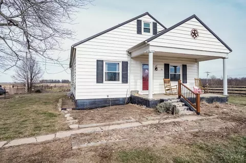 785 St Rt 131, Fayetteville, OH 45118