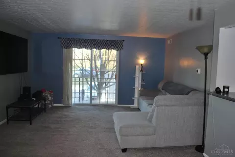 5761 Hanley Close, Milford, OH 45150