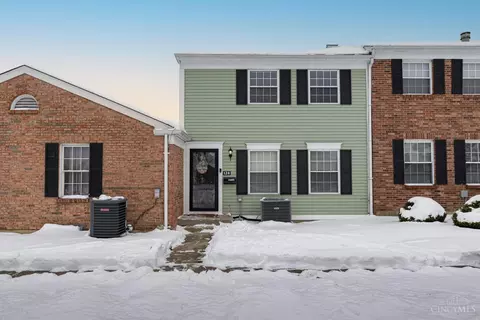124 Chapel Hill Dr, Fairfield, OH 45014