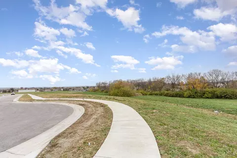 1 Princeton Rd, Fairfield Twp, OH 45011